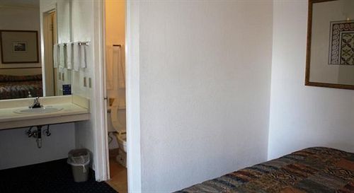 6-irving, Tx - Dfw Airport East 2*