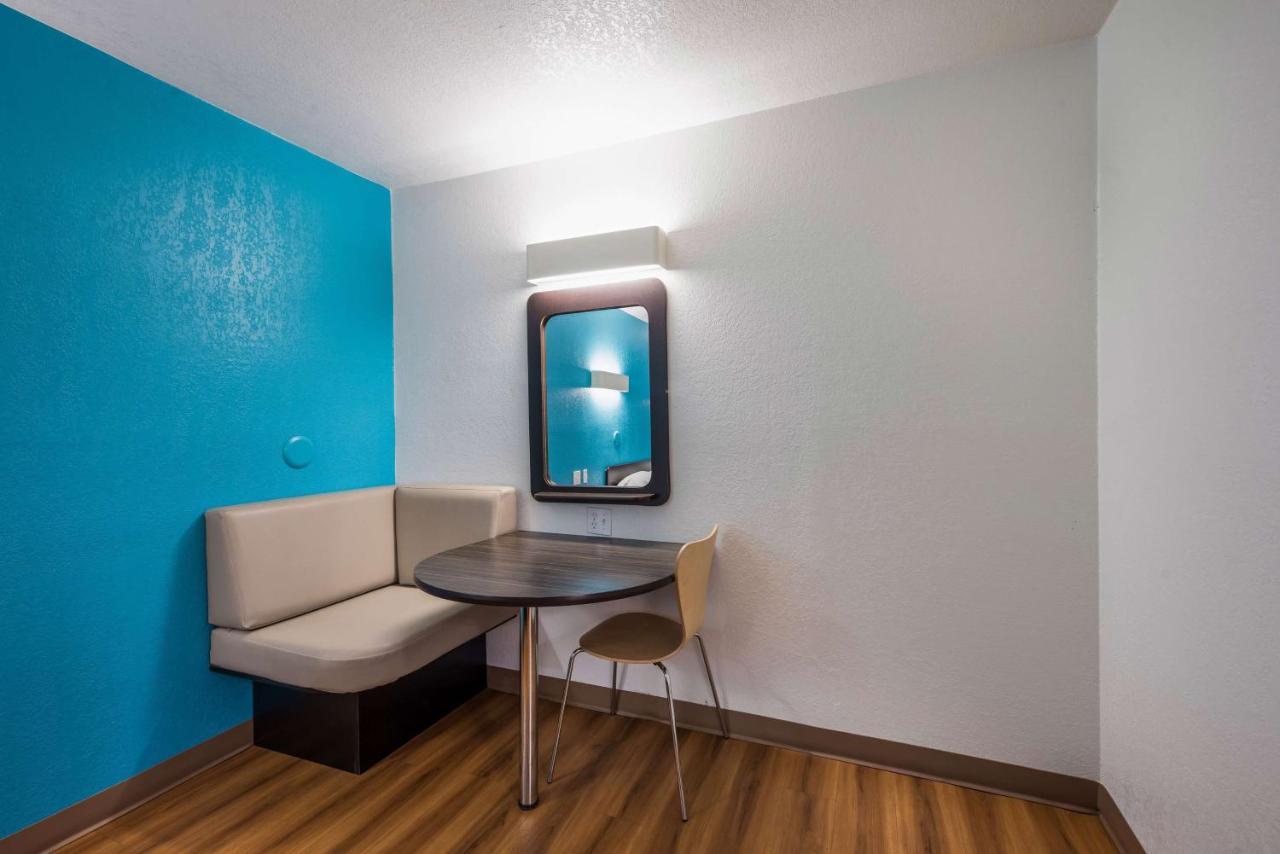 6-irving, Tx - Dfw Airport East 2*